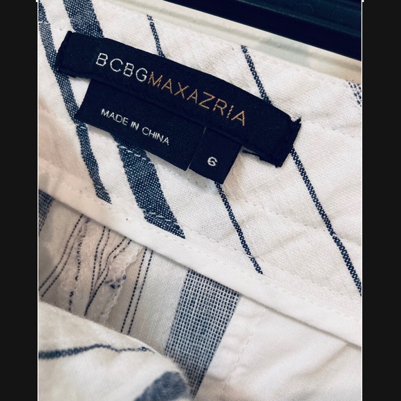 🏷BOGO🆓•BCBG Linen Pants / 6 - Picture 6 of 16